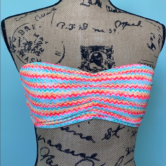 Lace Bandeau Bra - Picture 1 of 3
